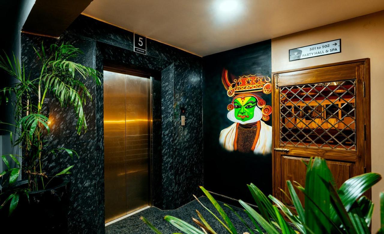 Royal Tusker Luxury Service Apartments Майсур Экстерьер фото